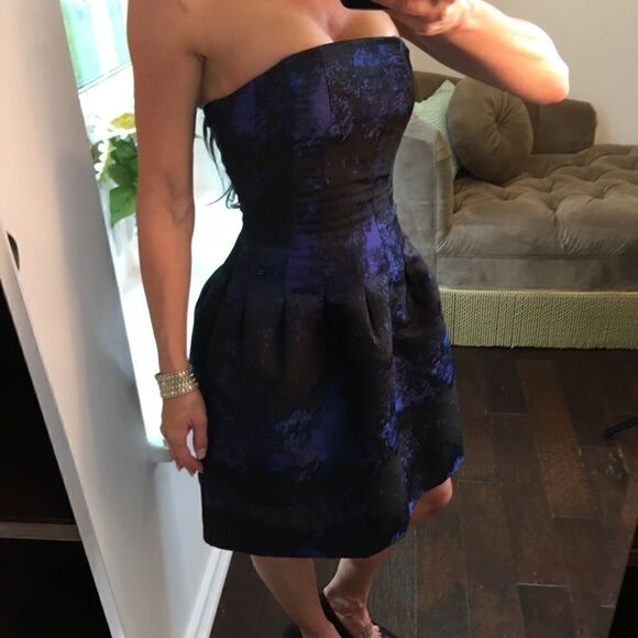 H&M blue black strapless bubble dress - Picture 3 of 8